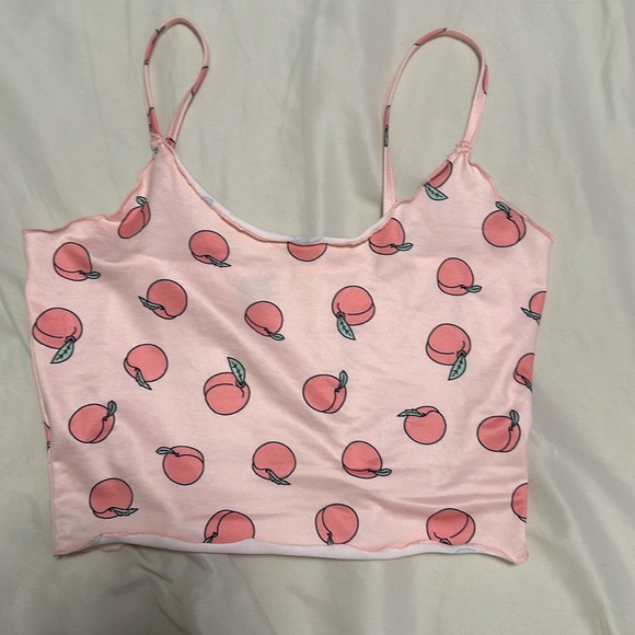 3/$10 Peaches crop tank top small - Picture 5 of 6